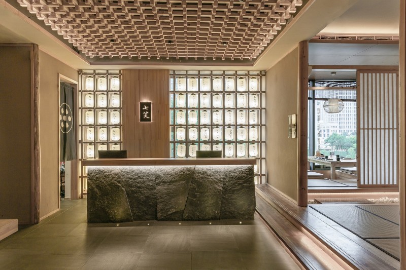 成都日式料理店設(shè)計(jì),純粹與和諧的日式美學(xué)